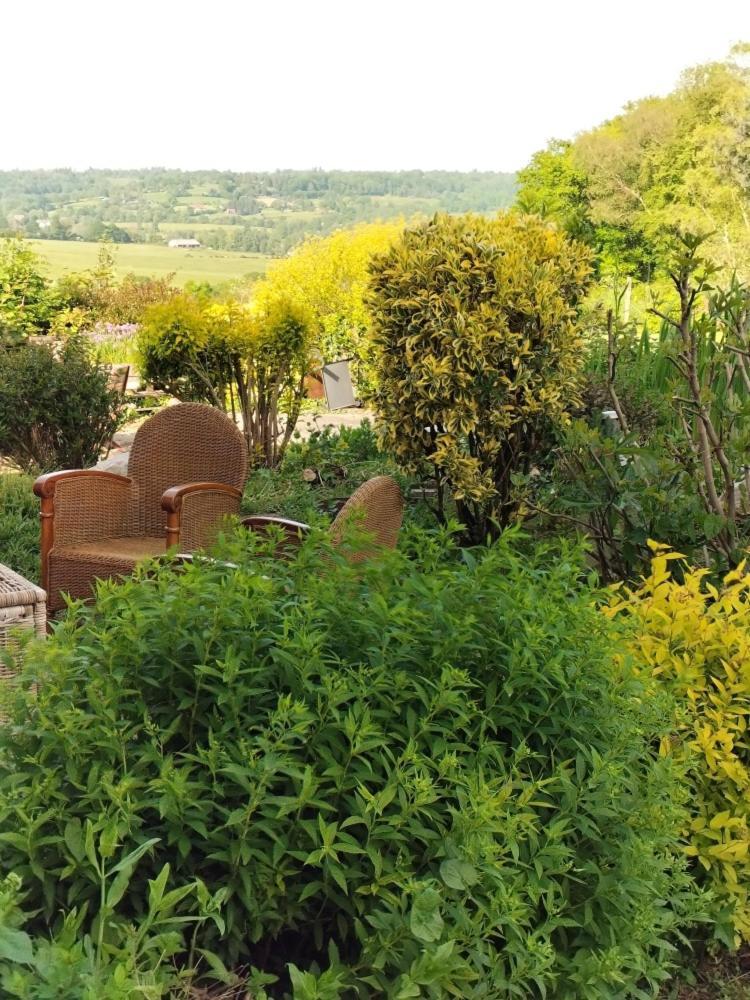 Le Clos Lauradiere Cormeilles  Экстерьер фото